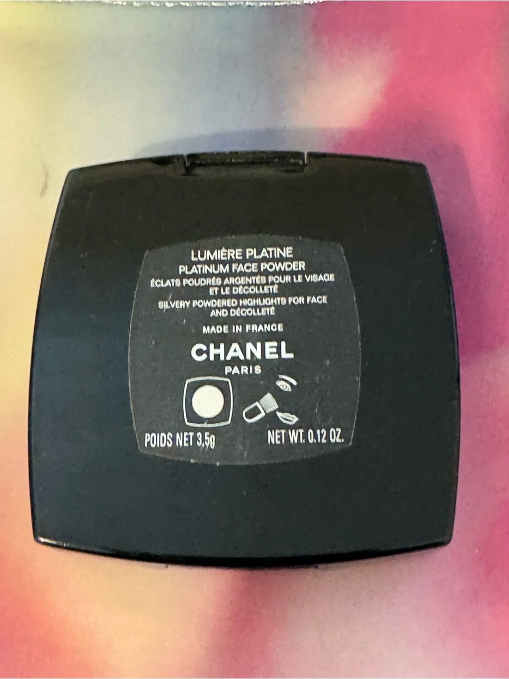 CHANEL Platinum Highlighter